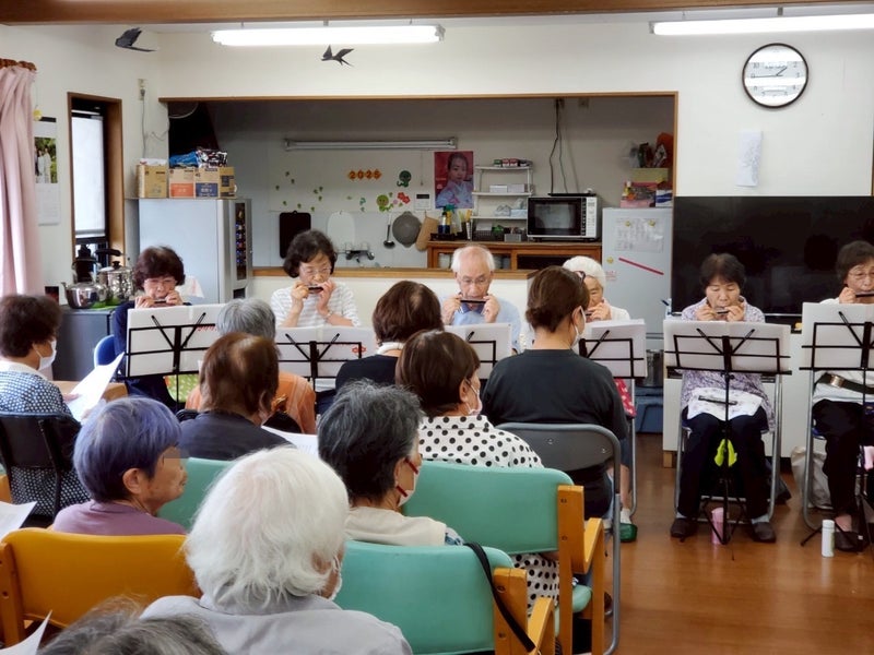 デイサービスセンターひなたぼっこ『ハーモニカ演奏会』